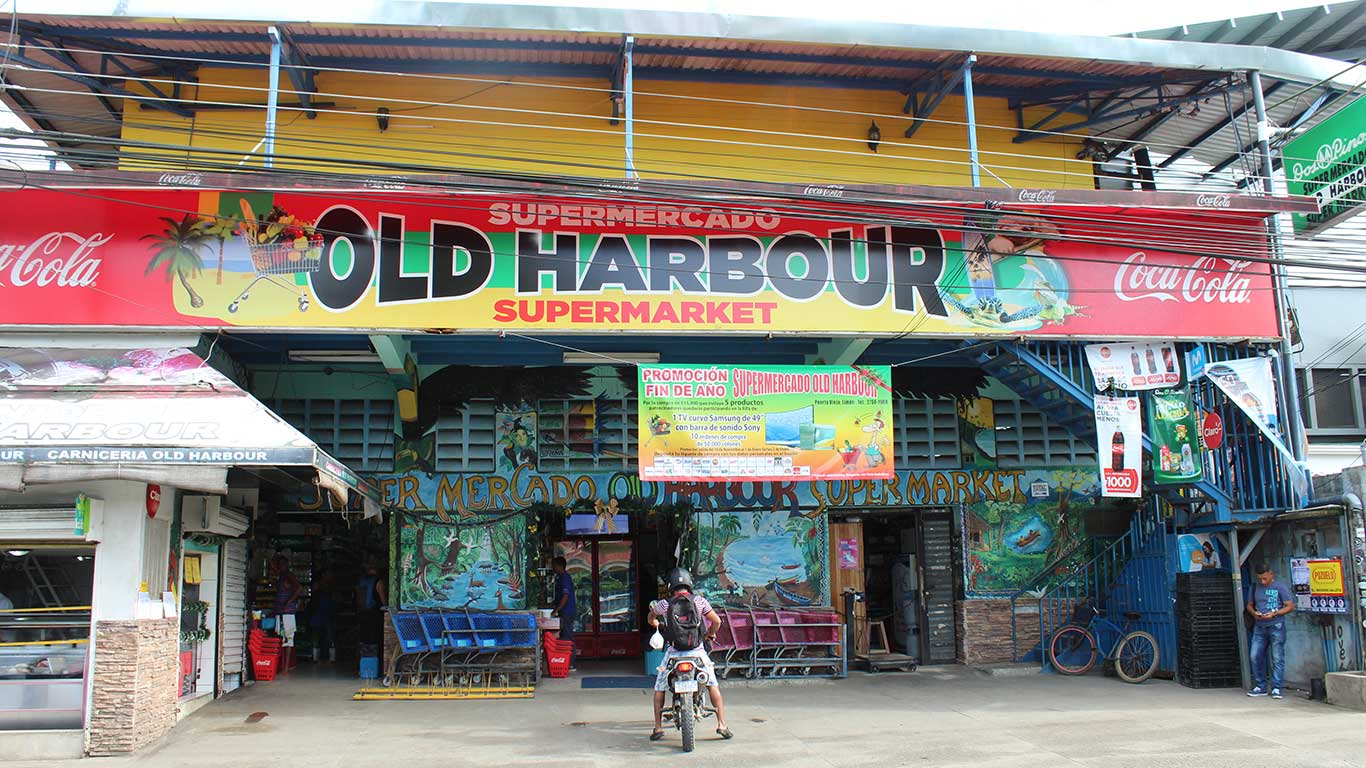 Costa Rica Supermarket